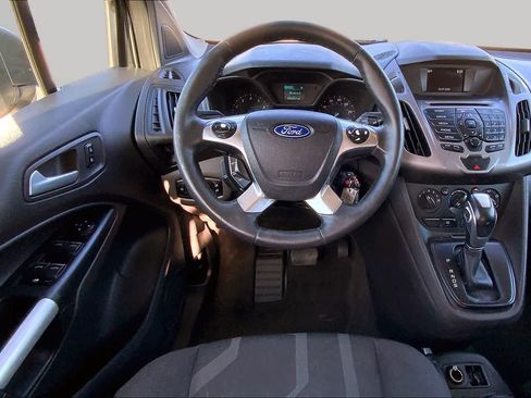 Used 2016 Ford Transit Connect XLT FWD image 6