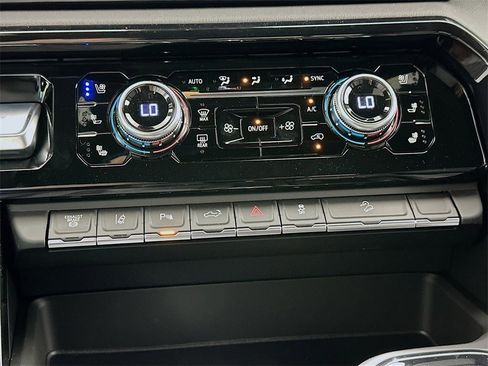 New 2026 GMC Sierra 2500 AT4 w/ AT4 Premium Plus Package image 16