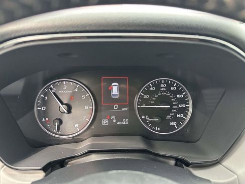 Certified 2025 Subaru Outback Premium image 24