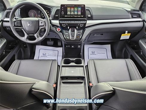 New 2026 Honda Odyssey Touring image 8
