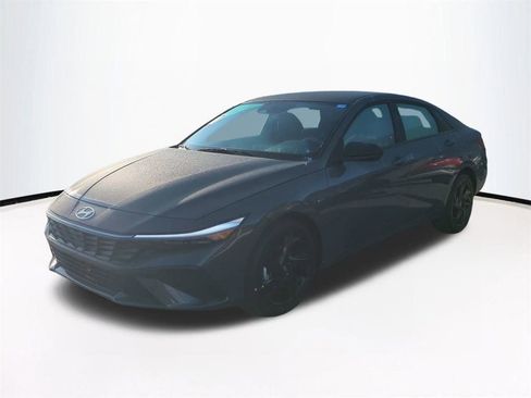 New 2026 Hyundai Elantra Sport image 9