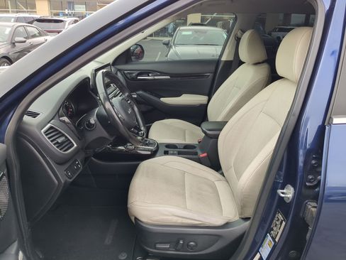 Used 2023 Kia Seltos SX image 27