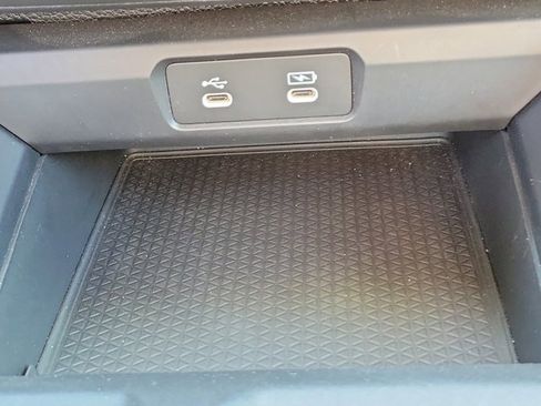 Certified 2023 Honda Accord EX image 29