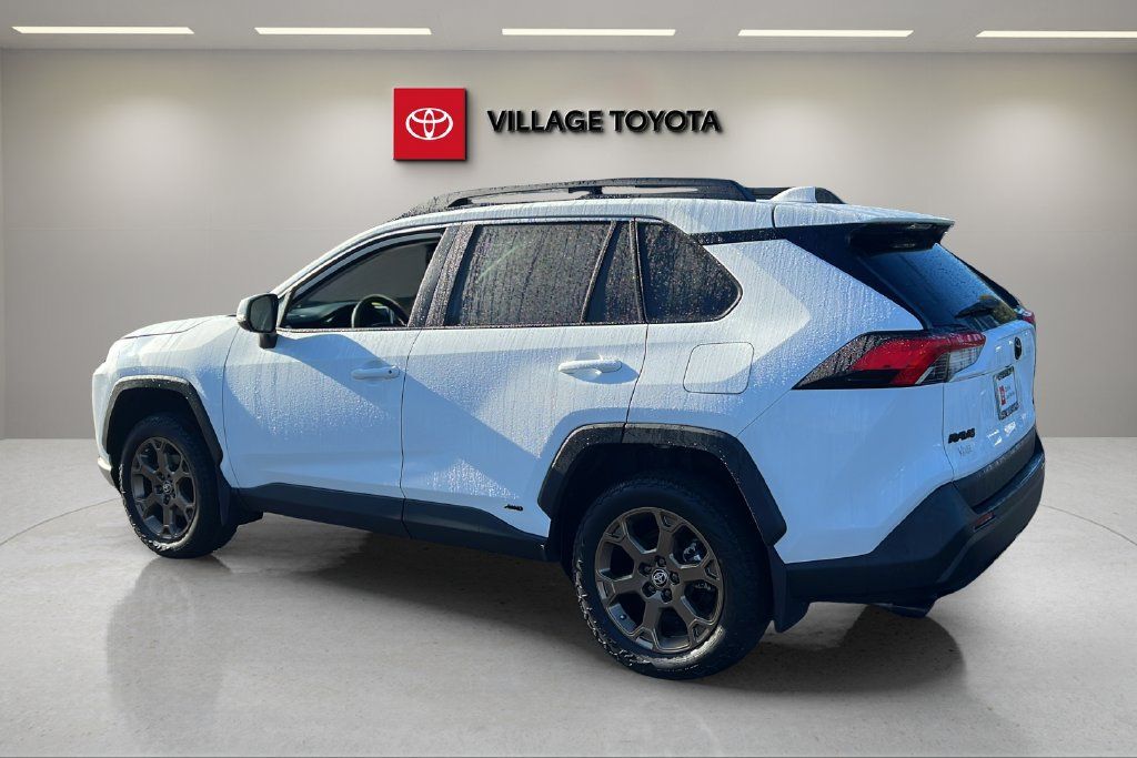 Certified 2023 Toyota RAV4 AWD Hybrid image 3