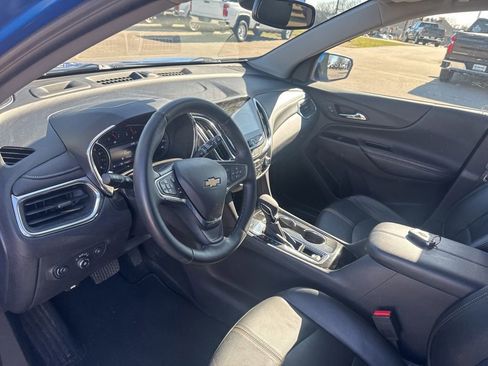 Used 2024 Chevrolet Equinox Premier image 18