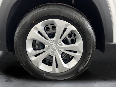 New 2026 Chevrolet Trax LS FWD image 20