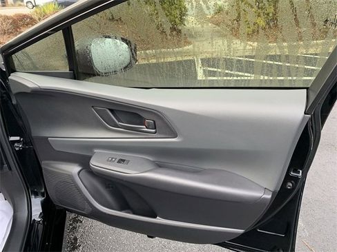 Used 2024 Toyota Prius LE image 13