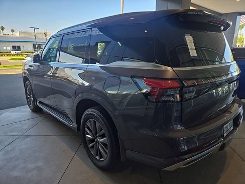 Certified 2026 INFINITI QX80 Pure w/ Cargo Package AWD/4WD image 2