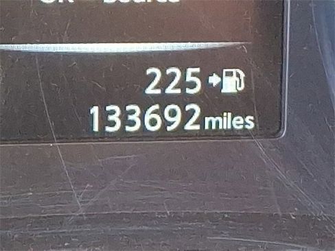 Used 2017 Nissan Rogue SV image 20