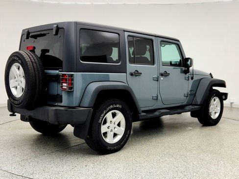Used 2014 Jeep Wrangler Unlimited Sport w/ Quick Order Package 24S AWD/4WD image 5