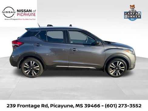 Certified 2020 Nissan Kicks SR w/ Exterior Package image 8
