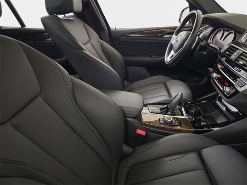 Used 2019 BMW X3 xDrive30i image 11