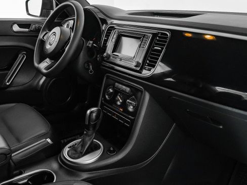 Used 2016 Volkswagen Beetle 1.8T image 18