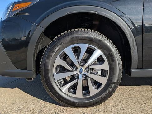 Used 2022 Subaru Outback Premium w/ Popular Package #1 image 8