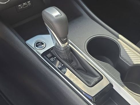 Certified 2025 Nissan Altima 2.5 S FWD image 26