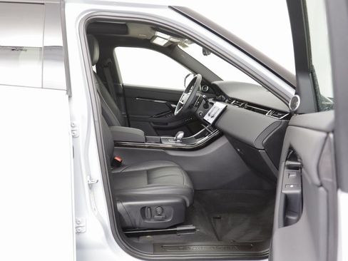 Used 2026 Land Rover Range Rover Evoque S image 20