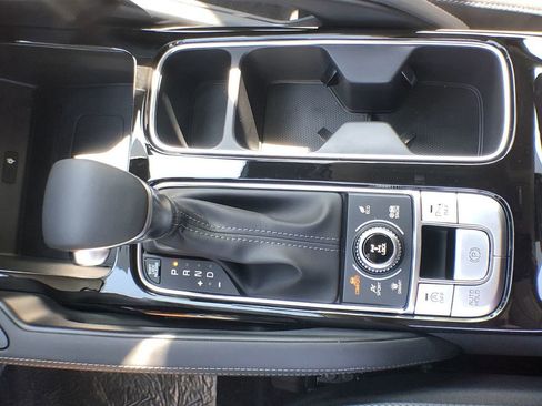 Used 2022 Kia Telluride EX w/ EX Premium Package image 54