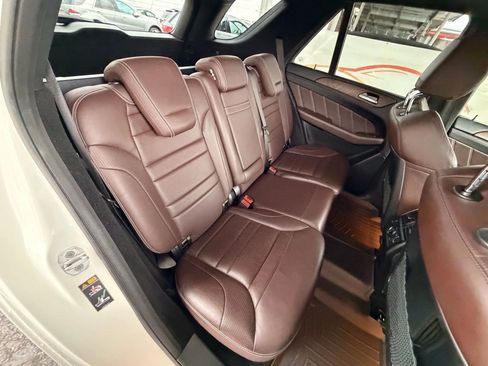 Used 2014 Mercedes-Benz ML 63 AMG 4MATIC image 30