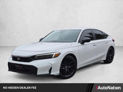 Used 2025 Honda Civic Sport image 1