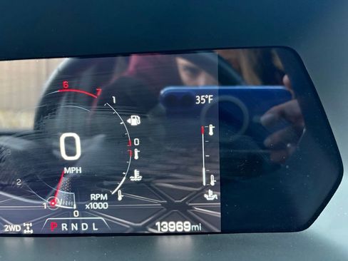 Used 2023 GMC Canyon AT4 image 30