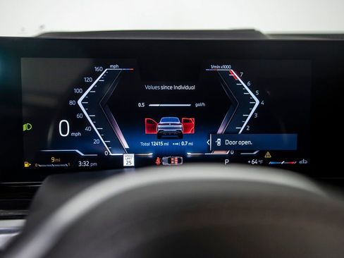 Used 2025 BMW X6 xDrive40i w/ Premium Package image 25