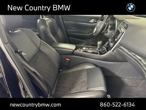 Used 2023 Nissan Maxima SR w/ Sport Mat Group FWD image 26
