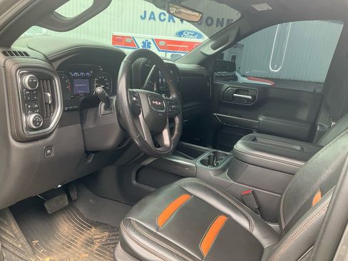 Used 2020 GMC Sierra 1500 AT4 w/ AT4 Premium Package AWD/4WD image 15