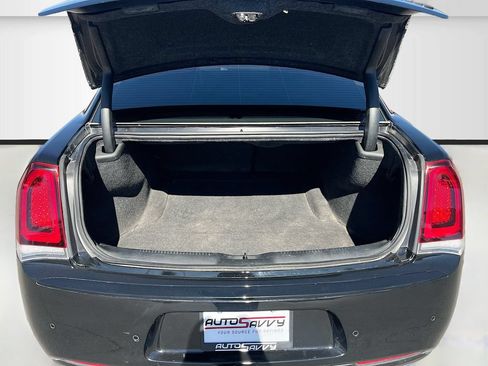 Used 2021 Chrysler 300 S RWD image 27