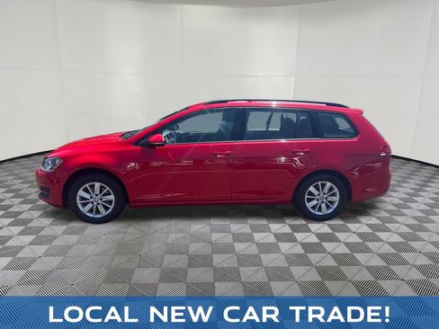 Used 2017 Volkswagen Golf S FWD image 2