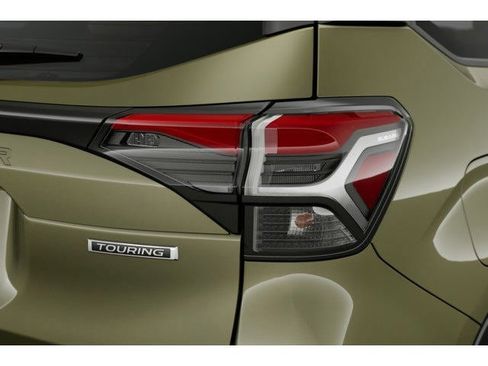 Certified 2025 Subaru Forester Touring w/ Protection Package AWD/4WD image 13