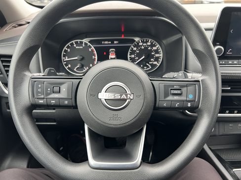 Certified 2023 Nissan Rogue SV image 18