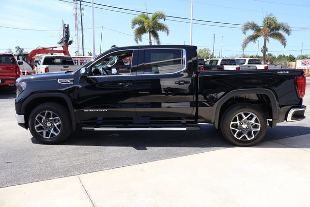 New 2026 GMC Sierra 1500 SLE w/ Max Trailering Package AWD/4WD image 5