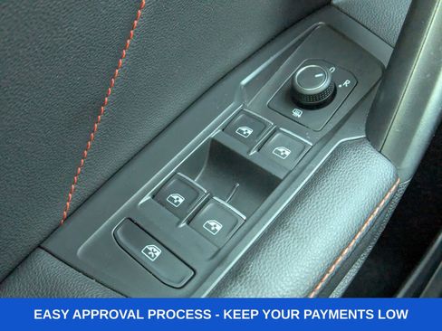 Used 2024 Volkswagen Tiguan Wolfsburg Edition FWD image 37