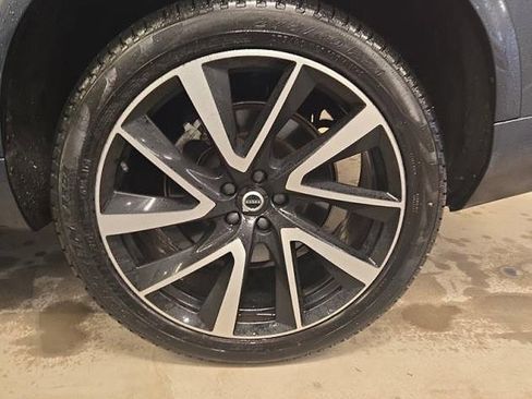 Certified 2024 Volvo XC90 B6 Plus image 20