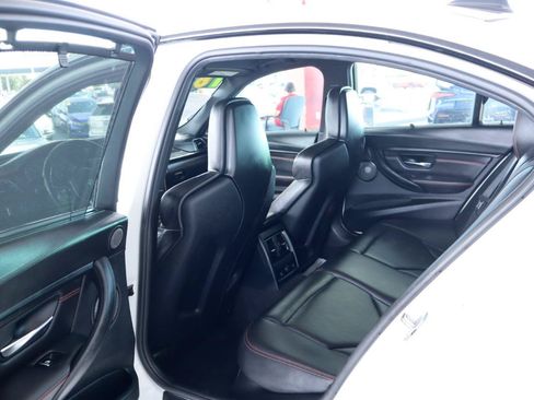Used 2016 BMW M3 RWD image 40