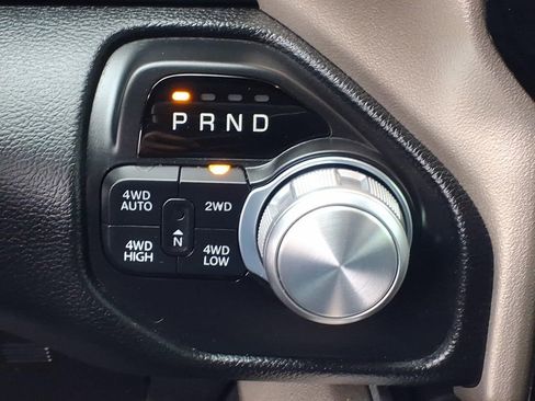 Used 2019 RAM 1500 Laramie image 8