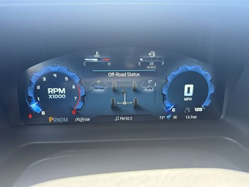 New 2025 Ford Bronco Badlands image 9