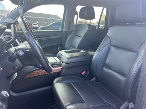 Used 2018 Chevrolet Tahoe Premier RWD image 15