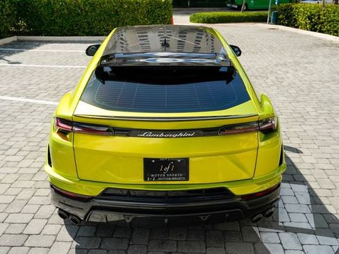 Used 2023 Lamborghini Urus Performante image 22