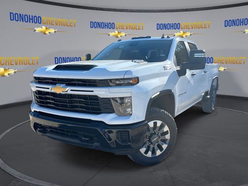 New 2026 Chevrolet Silverado 2500 Custom w/ Z71 Off-Road Package image 4