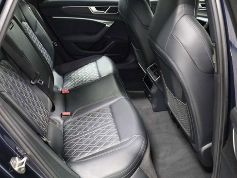 Used 2022 Audi S6 Premium Plus image 34