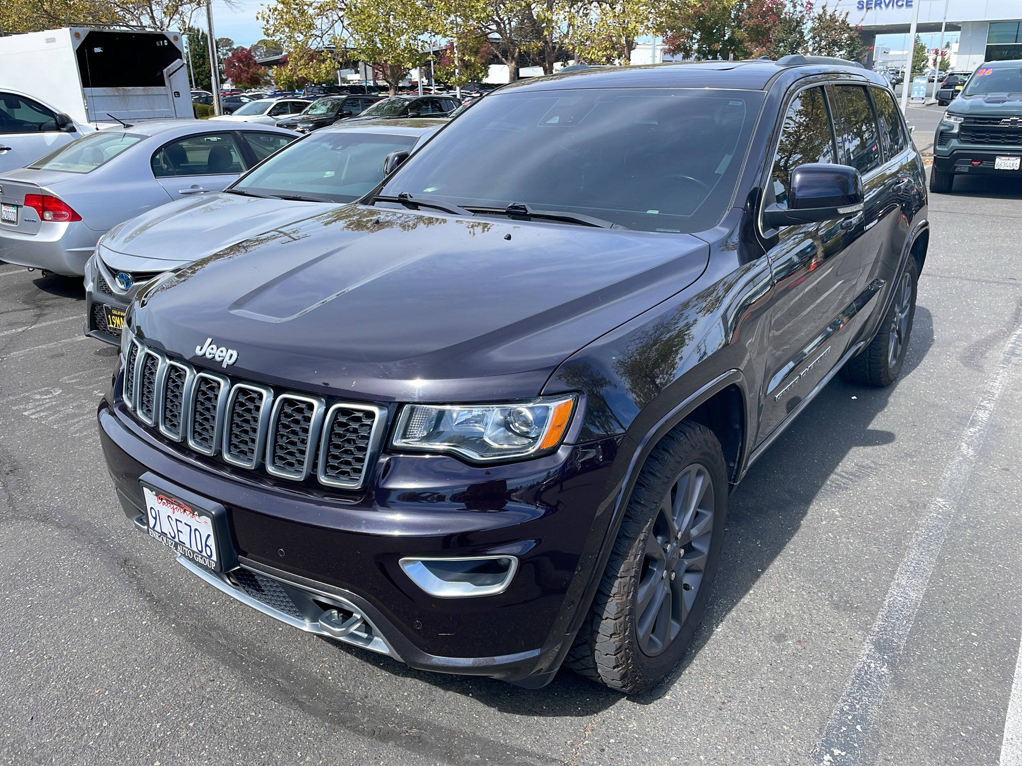 Used 2018 Jeep Grand Cherokee Limited RWD image 2