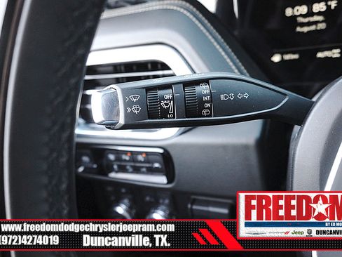 Used 2026 GMC Yukon XL Elevation w/ Elevation Premium Package AWD/4WD image 29