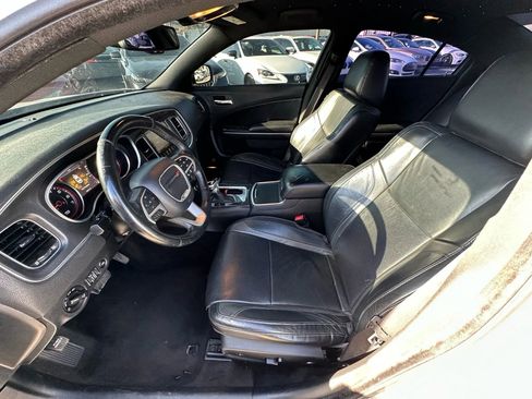 Used 2015 Dodge Charger SXT w/ Premium Group image 10