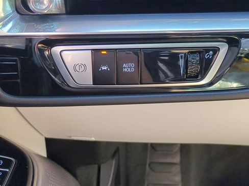 Used 2024 Cadillac Lyriq Sport w/ LPO, Floor Liner Package AWD/4WD image 18