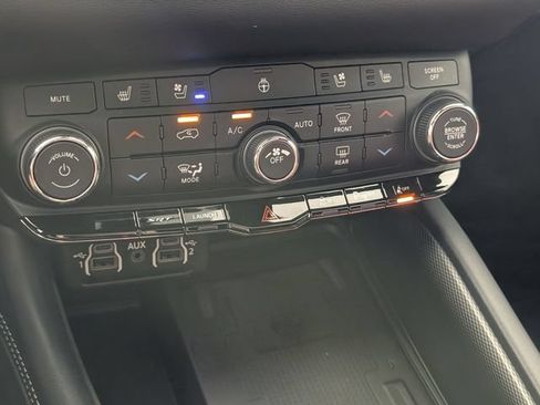 Used 2024 Dodge Durango SRT AWD/4WD image 22