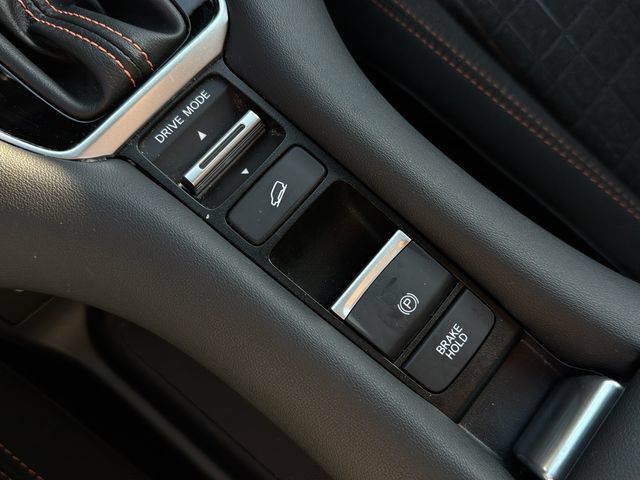 Certified 2024 Honda HR-V Sport image 34