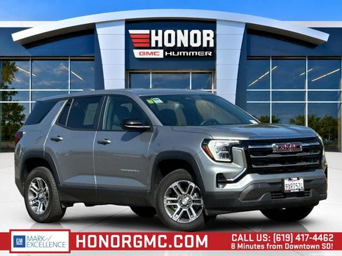 Used 2025 GMC Terrain Elevation AWD/4WD image 1