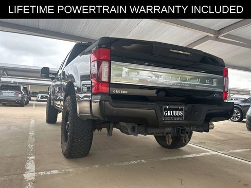 Used 2022 Ford F250 Platinum w/ FX4 Off-Road Package image 15