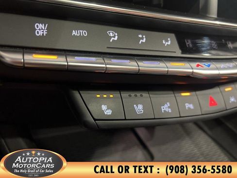 Used 2022 Cadillac CT5 V image 42